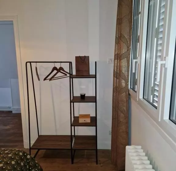 Majatalo Demeure Du Saule Madame