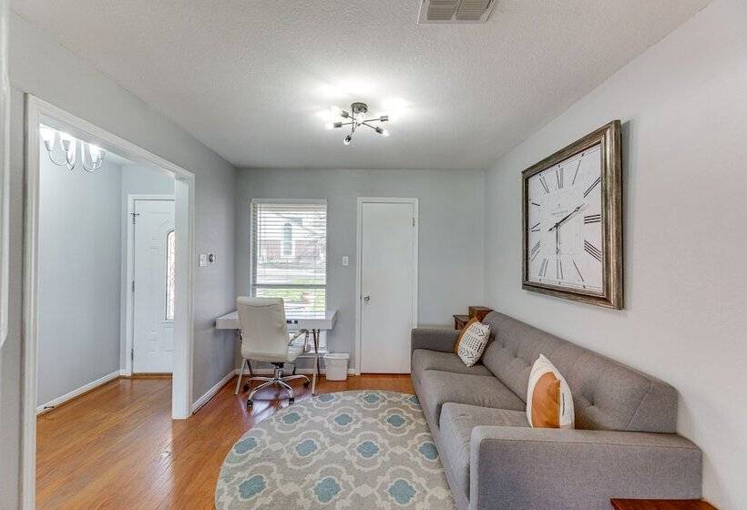 Pet Friendly Austin Home W/ Patio & Fenced Yard!