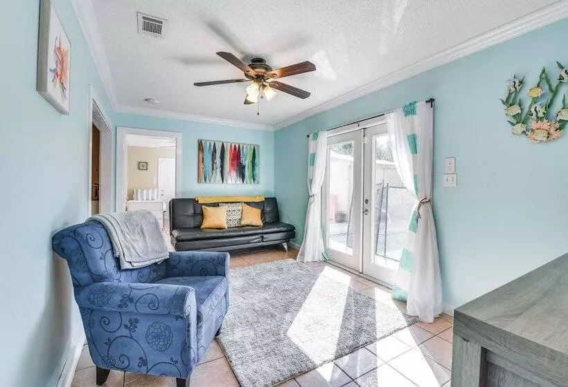 Pet Friendly Fort Walton Beach Home: 4 Mi To Ocean