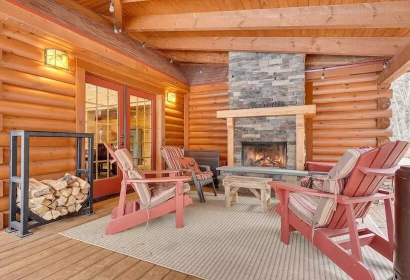 Waterfront Cabin W/ Deck & Pool In Old Forge!