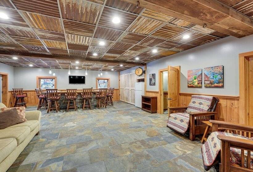 Waterfront Cabin W/ Deck & Pool In Old Forge!