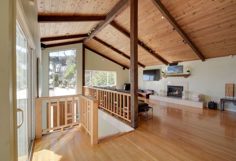 Aptos Home W/ Decks & Hot Tub   2 Mi To Beach!