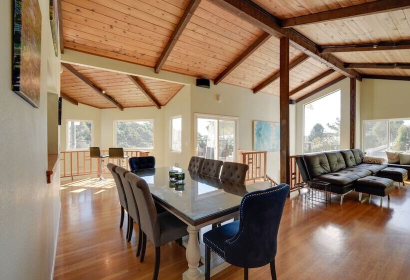 Aptos Home W/ Decks & Hot Tub   2 Mi To Beach!