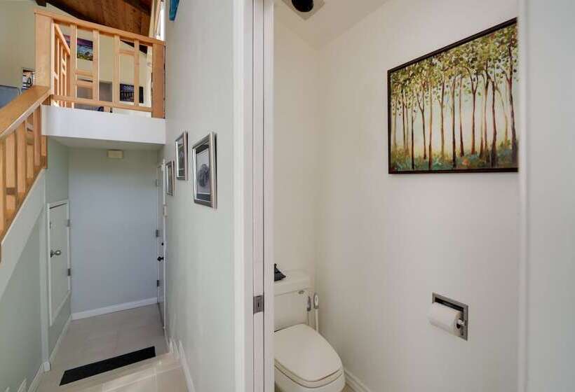 Aptos Home W/ Decks & Hot Tub   2 Mi To Beach!