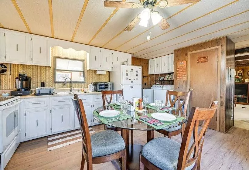 Classic Country Retreat In Ronda On 5 Acres!