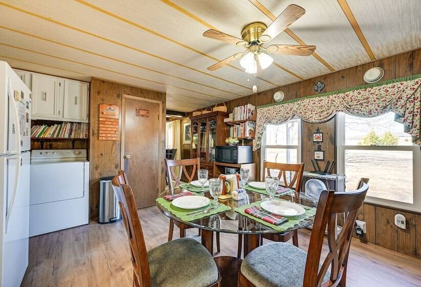 Classic Country Retreat In Ronda On 5 Acres!