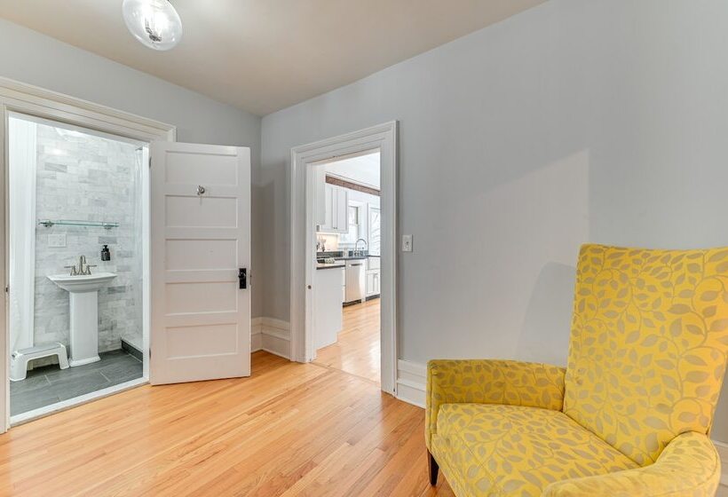 Historic Catskills Farmhouse W/ Panoramic Views!