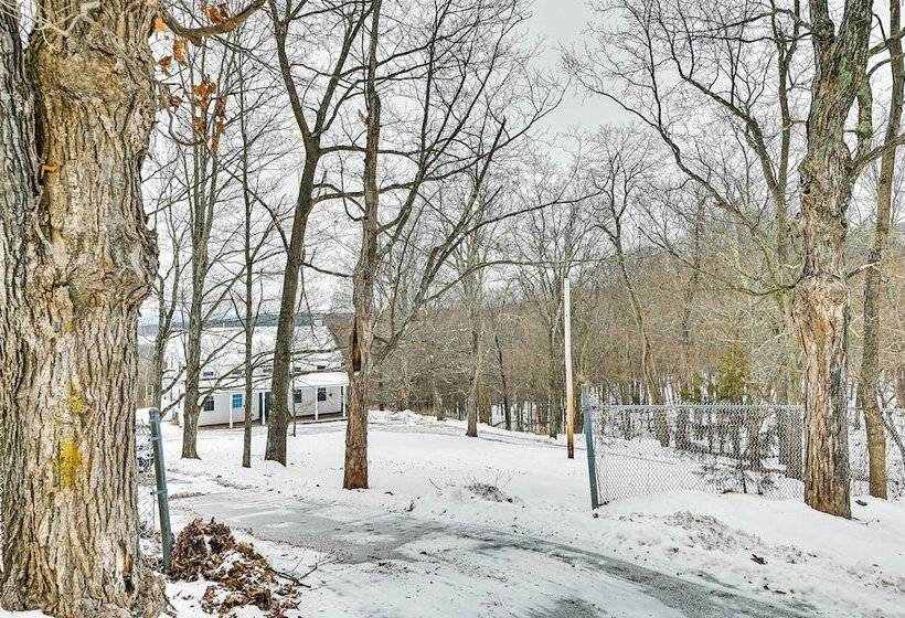 Historic Catskills Farmhouse W/ Panoramic Views!