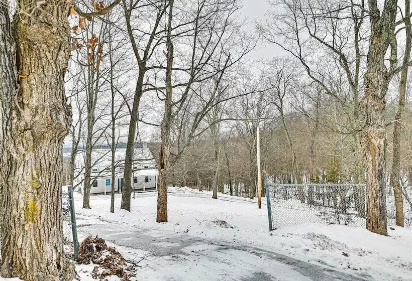 Historic Catskills Farmhouse W/ Panoramic Views!