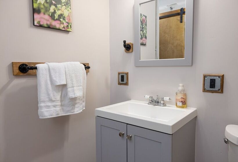 호텔 Hartwell Suites