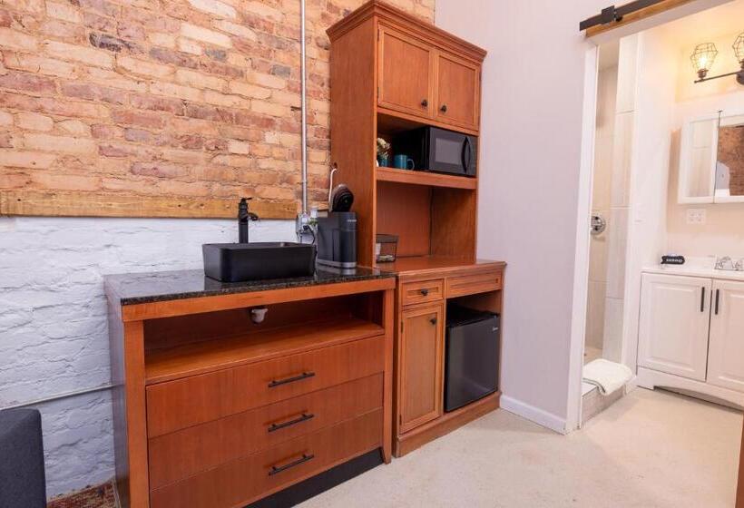 호텔 Hartwell Suites