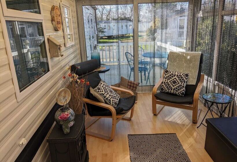 فندق Beautiful 6 Berth Caravan Southview Skegness