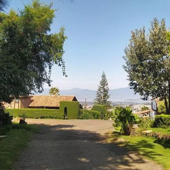 Hotelli Cabañas Rancho La Mesa