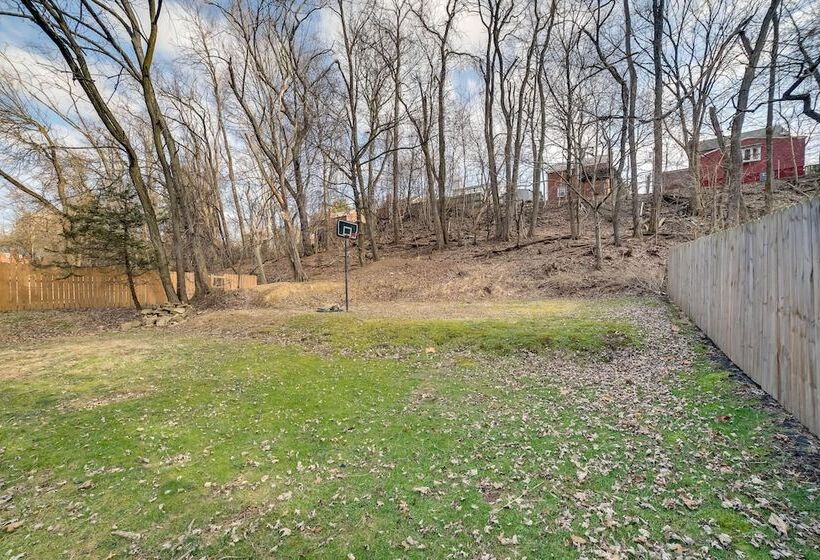 Penn Hills Home ~ 11 Mi To Pittsburgh