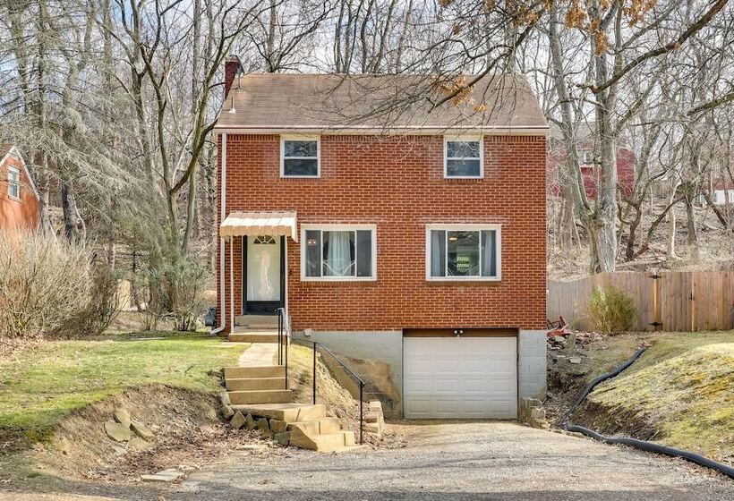 Penn Hills Home ~ 11 Mi To Pittsburgh