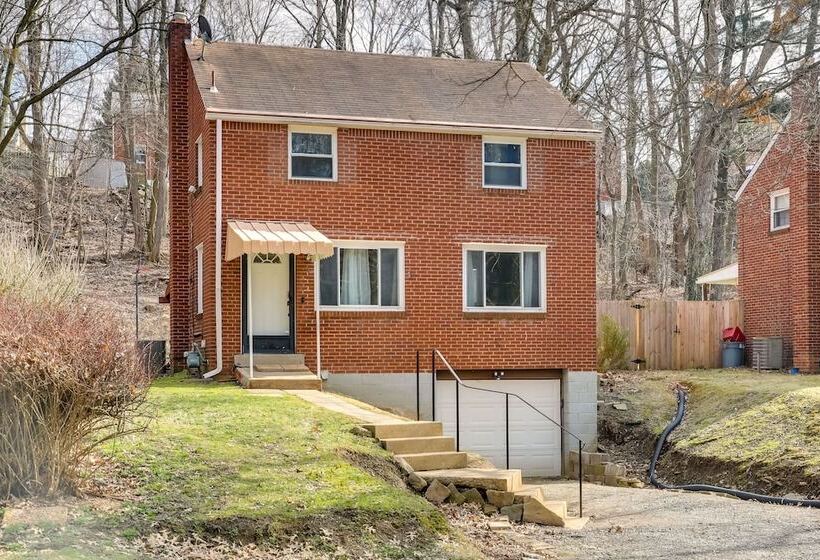 Penn Hills Home ~ 11 Mi To Pittsburgh