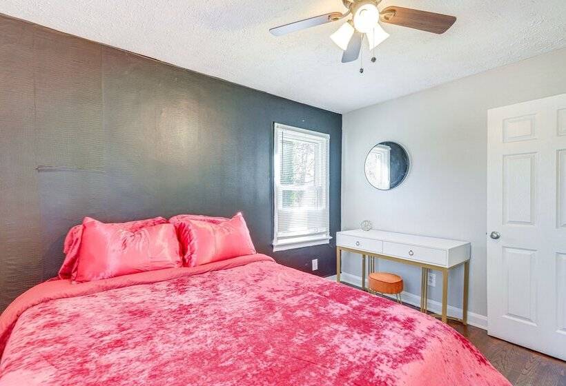 Pet Friendly Georgia Retreat W/ Fire Pit & Porch!