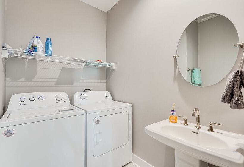 Port St Joe House W/ Deck & Private Beach Access!