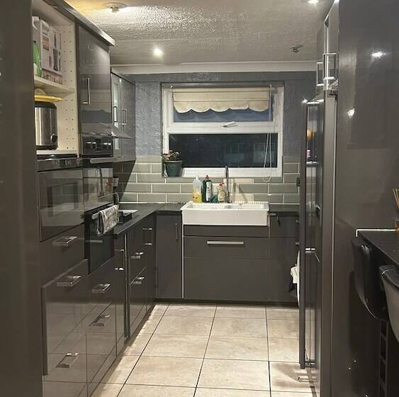 레지던스 Beautiful 3 Bed House In London