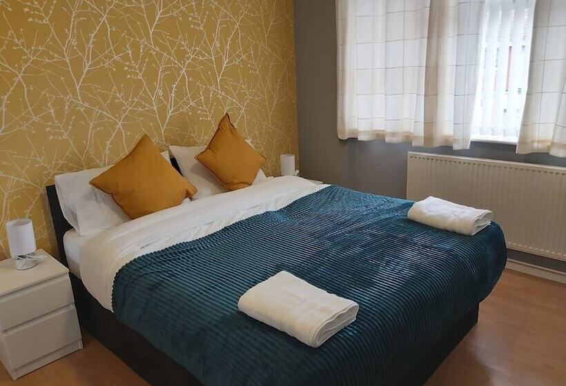 레지던스 Beautiful And Luxurious 4 Bed House In Essex