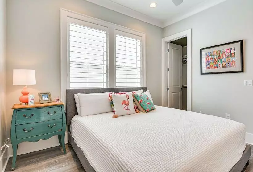 Stunning Santa Rosa Beach Home, 1/2 Mi To Ocean!