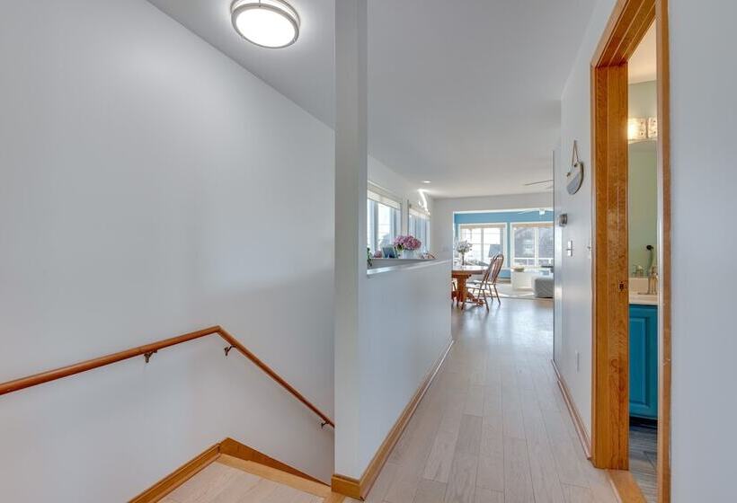 Wells Beach House W/ Ocean View Deck