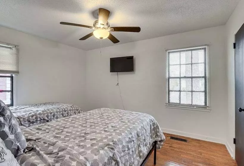 Residential Birmingham Home, 5 Mi To Downtown!