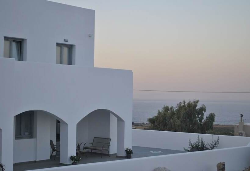 Hotel The Vine Suites