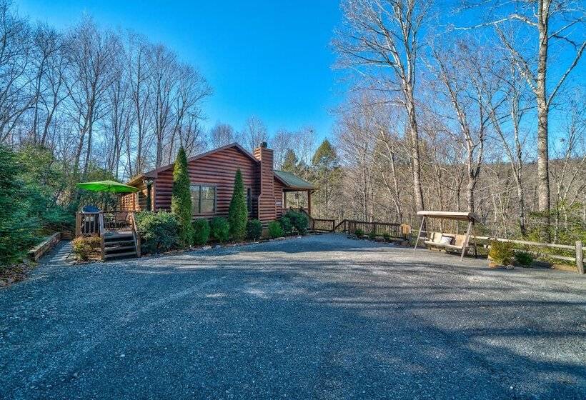 Misty Creek Cabin Private 3 Bdr W/ Game Room!