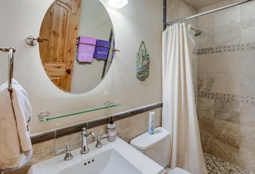 Pine Mountain Club Cabin W/ Private Deck & Views!