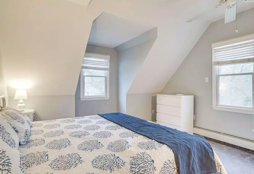 South Yarmouth Home W/ Gas Grill < 2 Mi To Beaches