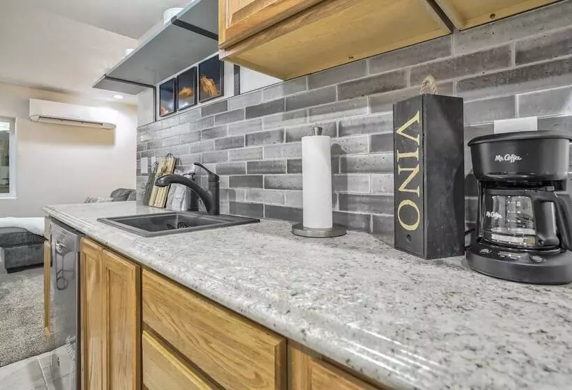 1bd Suitewalking Distance From Red Rocks