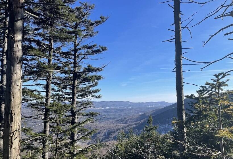 ベッドアンドブレックファースト Mad River Inn