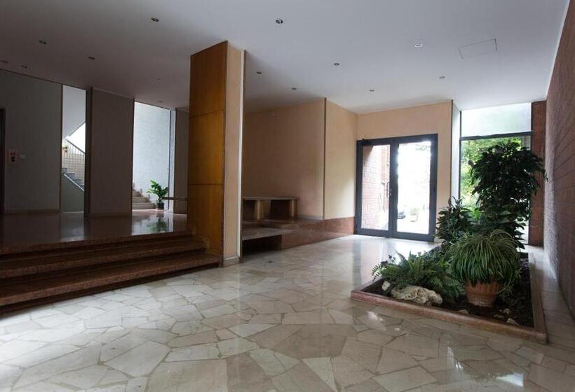 هتل Affittacamere Serena