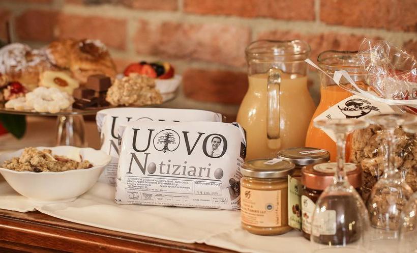 هتل Albergo Etico Asti