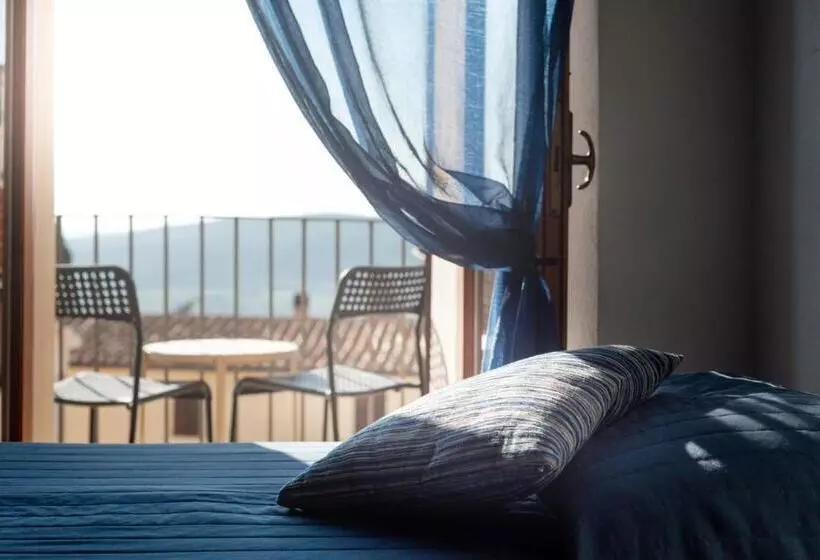 ホテル Casa Aurora