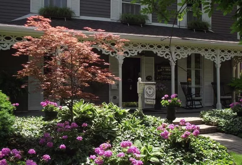 هتل Historic Davy House Bed & Breakfast