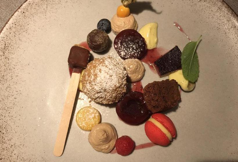 Отель Alpenblick Bed & Breakfast