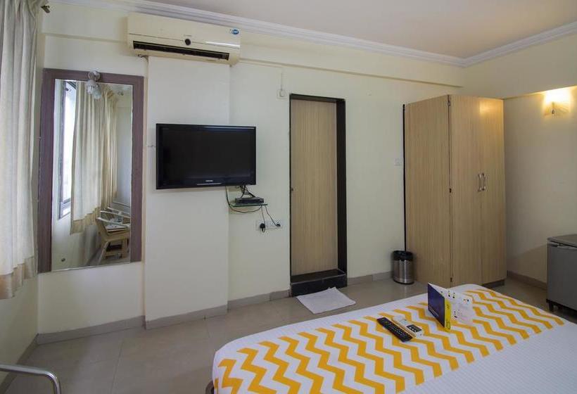 Отель Satish Executive