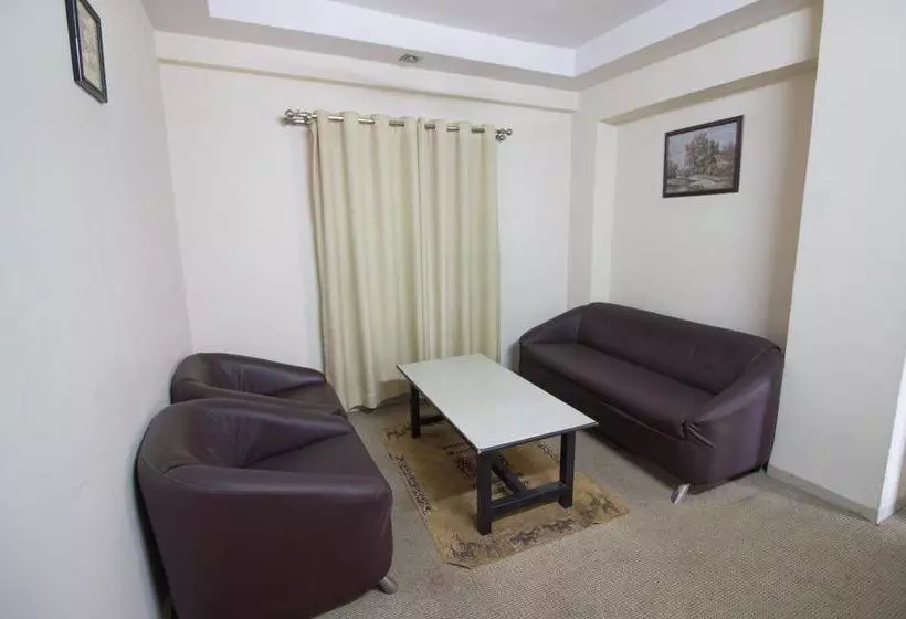 Hotelli Satish Executive