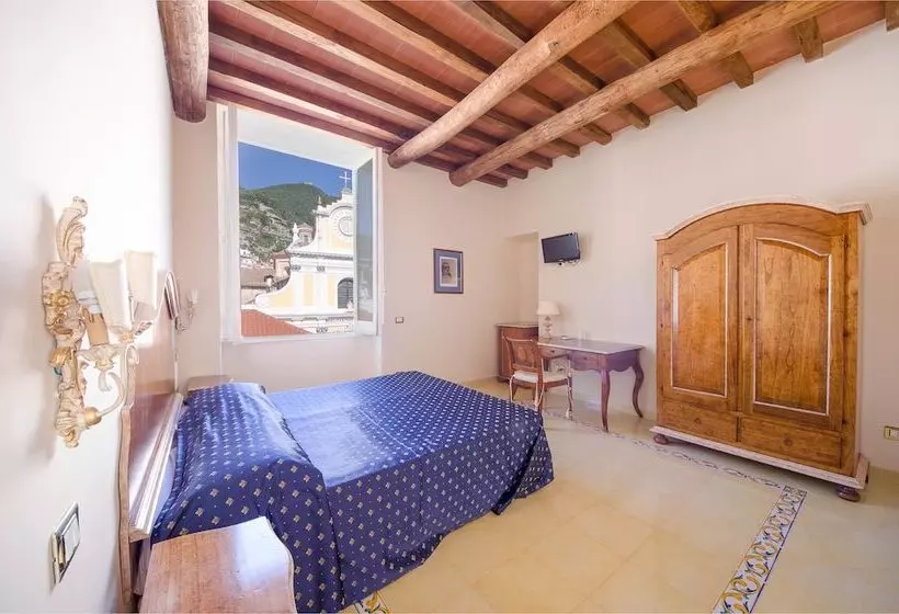 هتل Villa Isabella