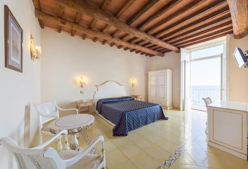 هتل Villa Isabella