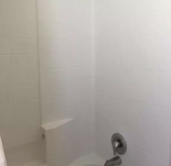 モーテル River Valley Inn