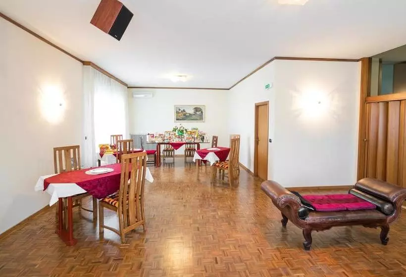 ホテル Bed & Breakfast Villa Velia