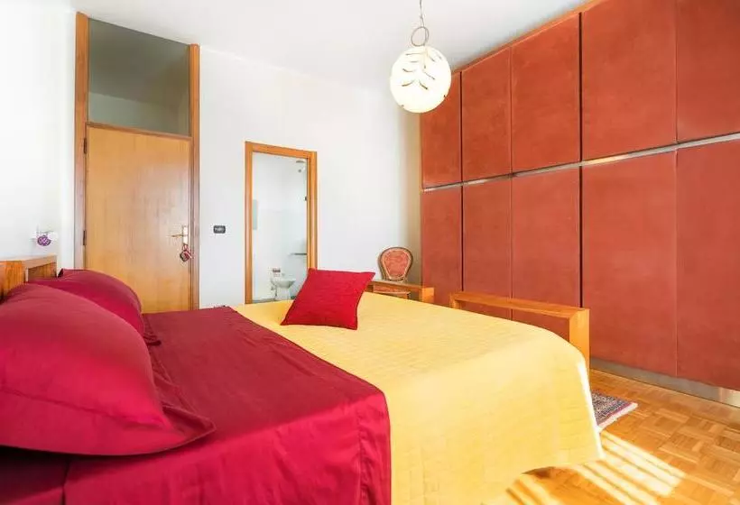 ホテル Bed & Breakfast Villa Velia