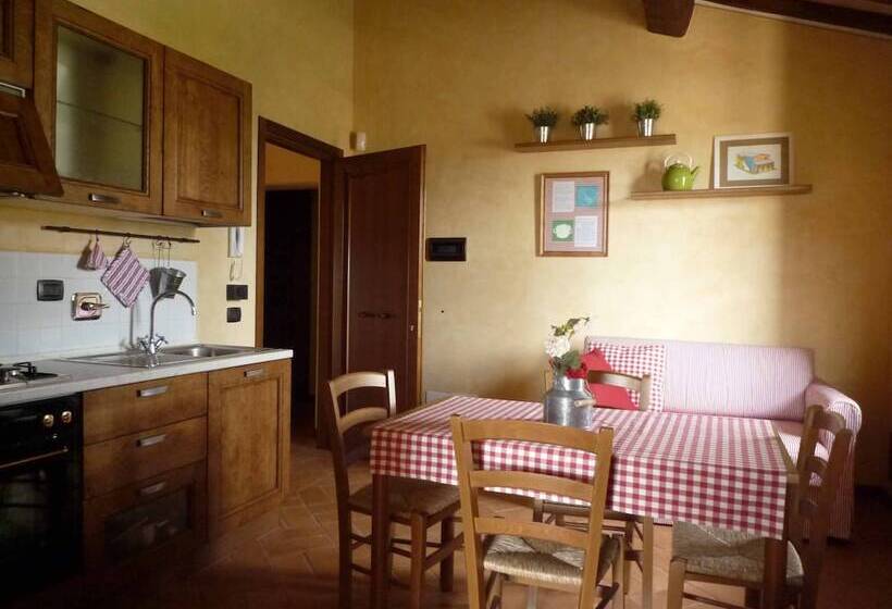 Отель Casale San Rufino D'arce