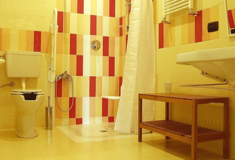 Отель Casale San Rufino D'arce