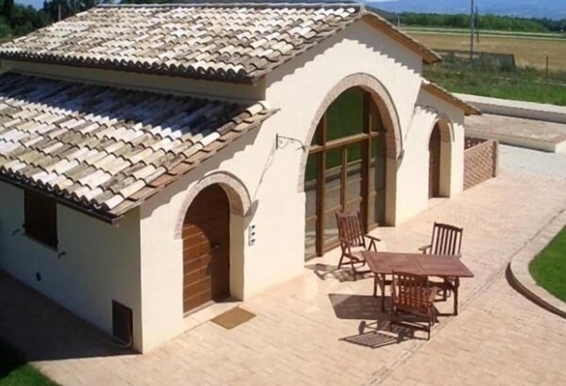 Отель Casale San Rufino D'arce