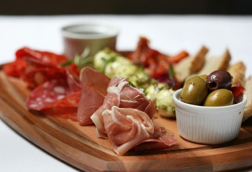 Hotelli The Three Crowns