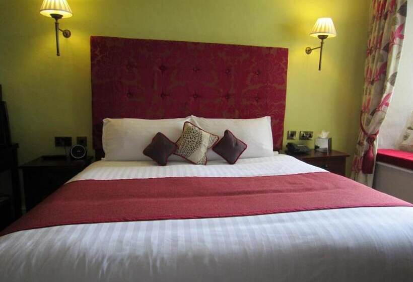 Hotelli The Three Crowns